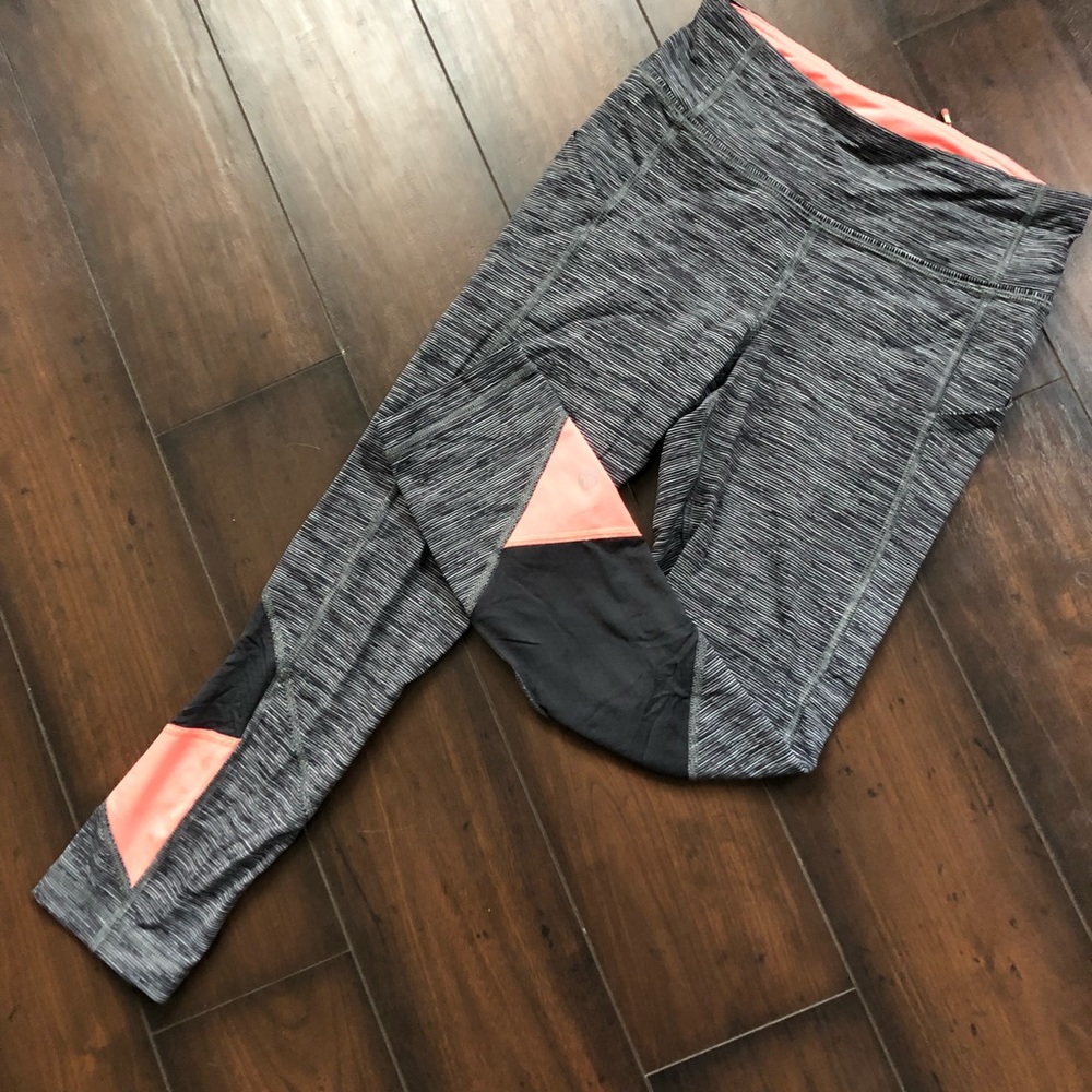 Lululemon Pace Rival Crops